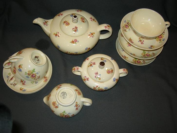 Societe Ceramique, decor 3945, enkele losse onderdelen, Antiek en Kunst, Antiek | Servies los, Ophalen of Verzenden
