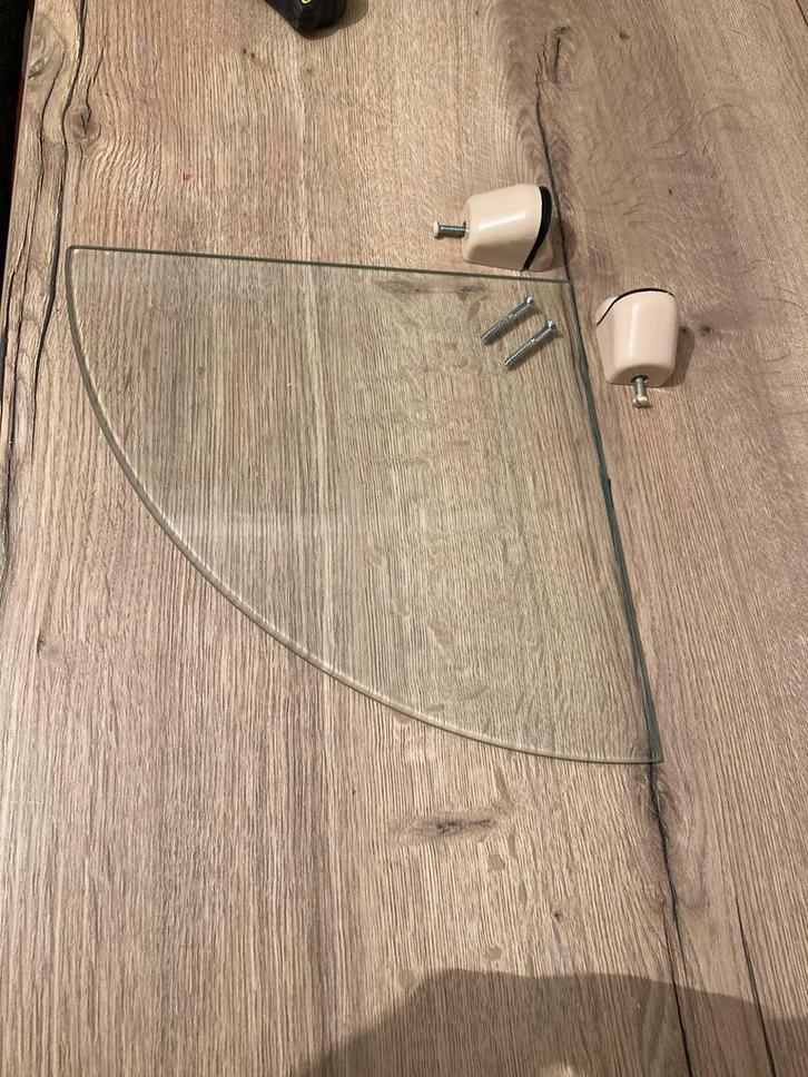 Glazen Hoekplank met Bevestiging, Huis en Inrichting, Woonaccessoires | Wandplanken en Boekenplanken, Gebruikt, Ophalen