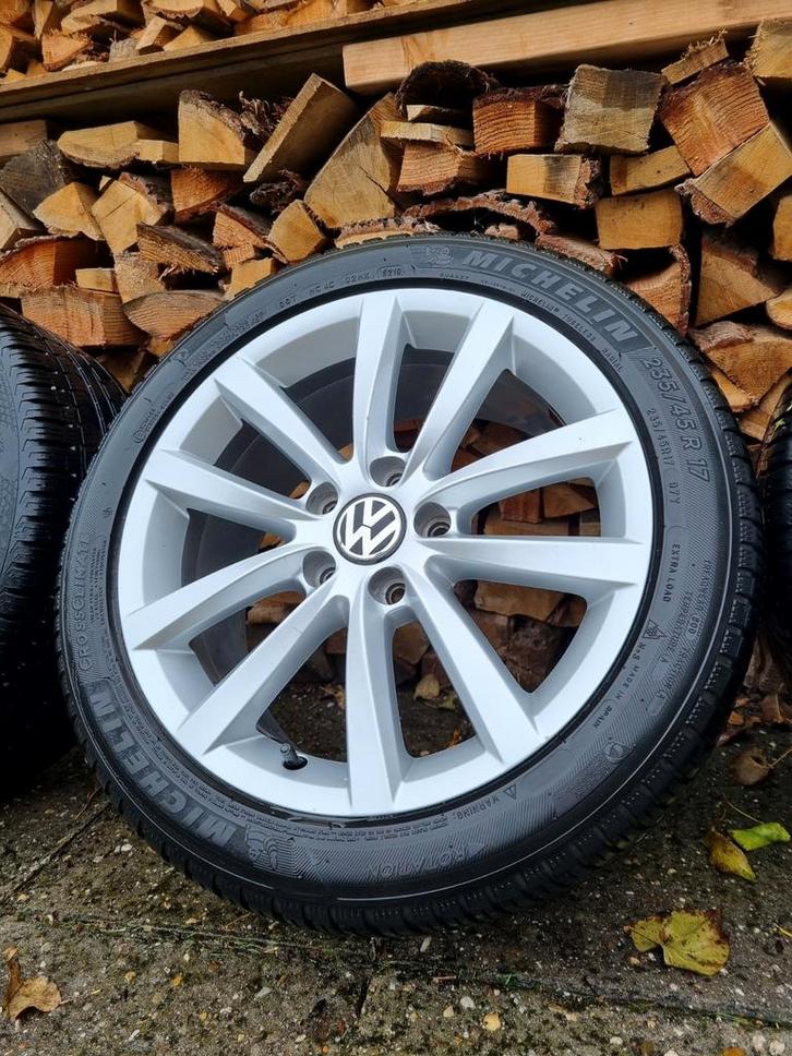 Volkswagen Passat 17 Inch Velgen 5x112 Michelin all season, Auto-onderdelen, Banden en Velgen, Banden en Velgen, All Season, 17 inch
