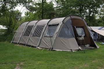 Redwood Outdoor Willow 480 6-persoonstent beschikbaar voor biedingen
