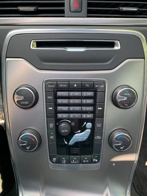 Volvo V70 Autm 2011 Blis Adapt Cr Panorama dak Harmen Kardon, Auto's, Volvo, Particulier, V70, ABS, Achteruitrijcamera, Adaptieve lichten