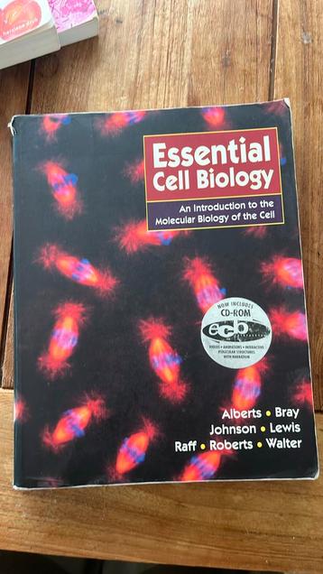 Essential cell biology beschikbaar voor biedingen
