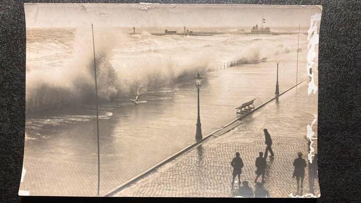 Waar ?   welke badplaats ?  welke pier ? Frankrijk, Verzamelen, Ansichtkaarten | Buitenland, Frankrijk, Voor 1920, Ophalen of Verzenden