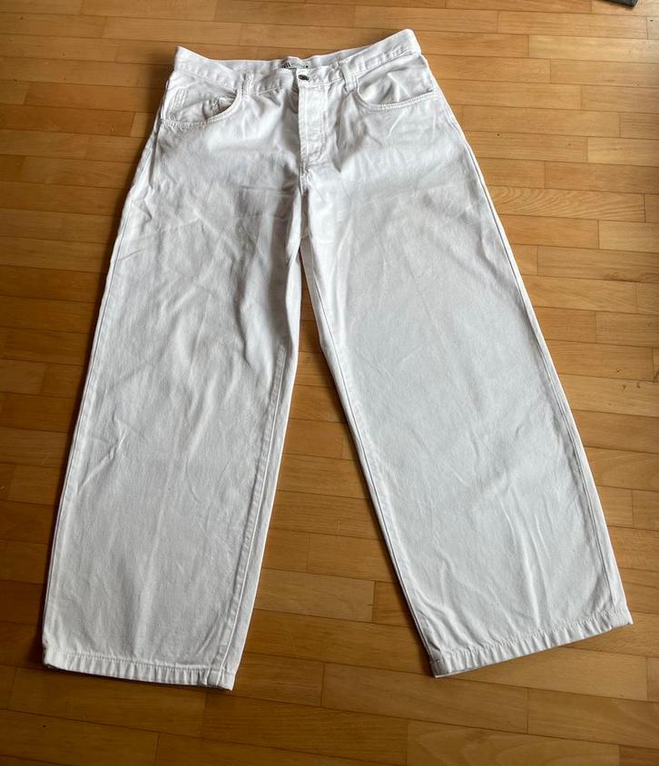Zara 3/4 cullotte broek 42 wit katoen jeans wijde pijpen, Kleding | Dames, Spijkerbroeken en Jeans, Zo goed als nieuw, W33 - W36 (confectie 42/44)