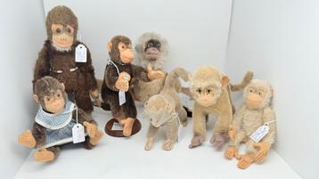 Leuke kleine oude Steiff apen. beschikbaar voor biedingen