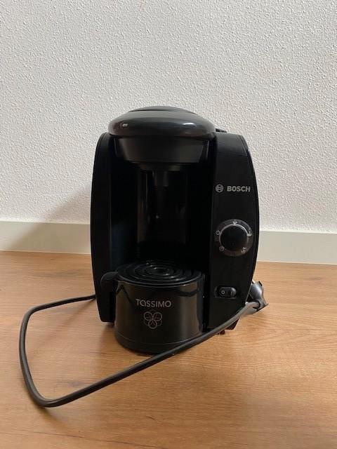 Bosch Tassimo koffiemachine, Witgoed en Apparatuur, Koffiezetapparaten, Gebruikt, Koffiepads en cups, Koffiemachine, 1 kopje, Afneembaar waterreservoir