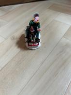 Lemax opa en kleinzoon op slee, Diversen, Kerst, Ophalen, Zo goed als nieuw