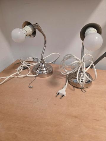 Set van 2 Wandlampen. beschikbaar voor biedingen