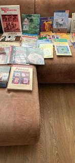 Grote partij hobby boeken en materiaal, Hobby en Vrije tijd, Kaarten | Zelf maken, Ophalen of Verzenden, Zo goed als nieuw, Overige thema's
