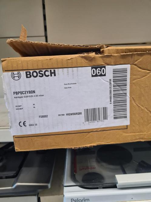 BOSCH PBP0C2Y80N Vrijstaande kookplaat - Gas - Nieuw, Witgoed en Apparatuur, Kookplaten, Nieuw, Vrijstaand, Gas, 4 kookzones, Energieklasse A of zuiniger