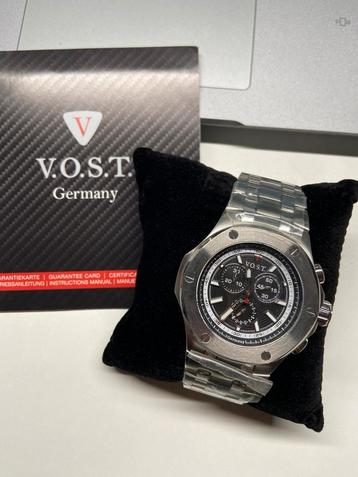 V.O.S.T swiss quartz İSA Chronograph beschikbaar voor biedingen