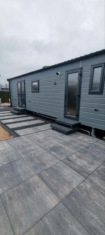 Stevige opstap stacaravan chalet 2x2 treden  beschikbaar voor biedingen