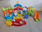 Vtech vrolijke vriendjes- school- juf Laura, Ophalen of Verzenden, Zo goed als nieuw