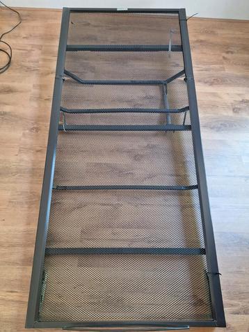 Verstelbare spiraalbodem 90x200 beschikbaar voor biedingen