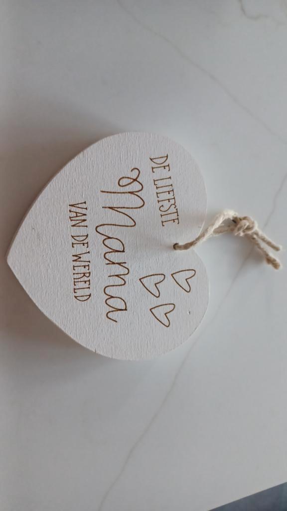 Houten Hart 'Liefste Mama', Huis en Inrichting, Woonaccessoires | Wanddecoraties, Zo goed als nieuw, Ophalen