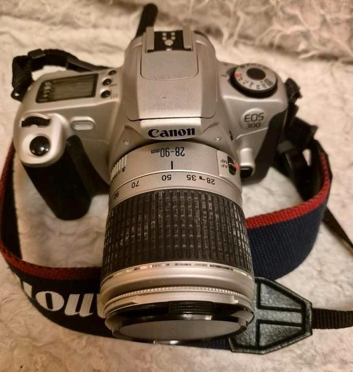 Canon EOS 500 Spiegelreflexcamera vintage, Audio, Tv en Foto, Fotocamera's Analoog, Gebruikt, Spiegelreflex, Canon, Ophalen of Verzenden