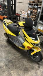 Aprilia sr, Fietsen en Brommers, Ophalen, Zo goed als nieuw, Benzine, SR 50