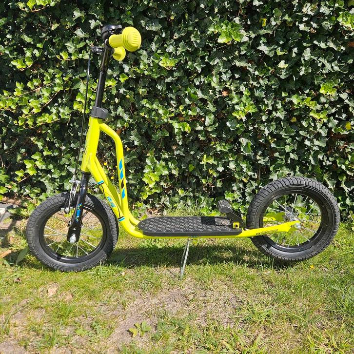 Kickbike step met brede banden en voetrem, Fietsen en Brommers, Steps, Gebruikt, Kickbike, Ophalen of Verzenden