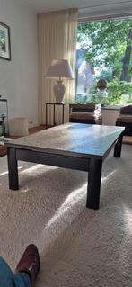 Te koop aangeboden; natuurstenen tafel op houten frame., Ophalen, 100 tot 150 cm, 50 tot 100 cm, Zo goed als nieuw