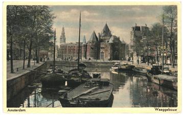 964173	Amsterdam	Waaggebouw	1957	Gelopen met postzegel      