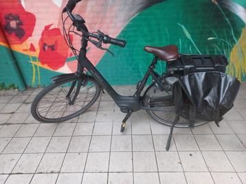 Gazelle orange c8  beschikbaar voor biedingen