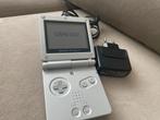 Game Boy Advance SP - Zilver, Spelcomputers en Games, Spelcomputers | Nintendo Game Boy, Ophalen of Verzenden, Gebruikt, Game Boy Advance SP