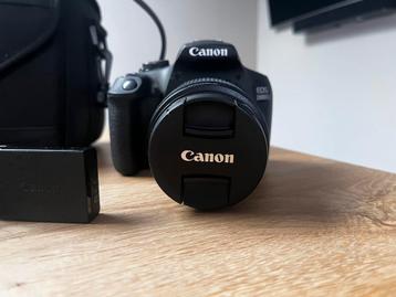 Canon EOS 2000 D 18-55 DC + oplader + tas beschikbaar voor biedingen