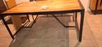 Robuuste eettafel met metalen frame, Huis en Inrichting, Ophalen, Gebruikt, 50 tot 100 cm, Metaal