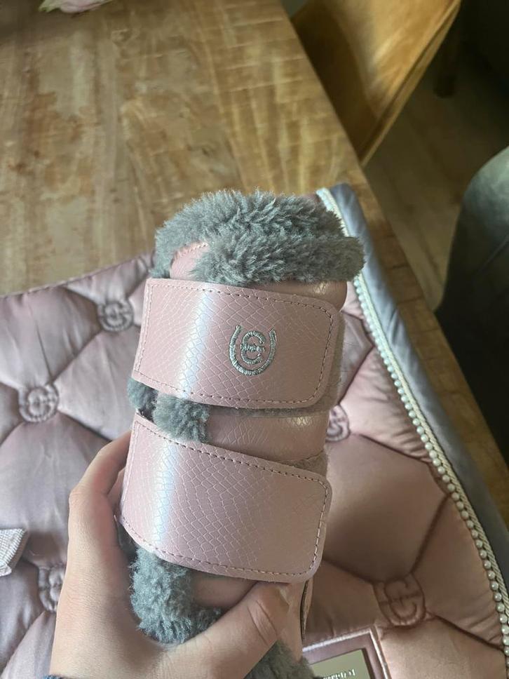 Equestrain stockholm, Dieren en Toebehoren, Paarden en Pony's | Overige Paardenspullen, Zo goed als nieuw, Recreatie, Ophalen of Verzenden