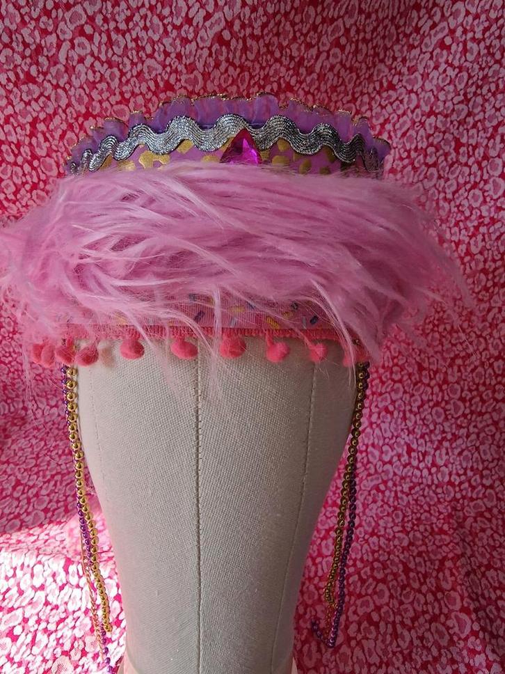 Carnaval Haarband met Strik - Verstelbaar!, Kleding | Dames, Carnavalskleding en Feestkleding, Ophalen of Verzenden