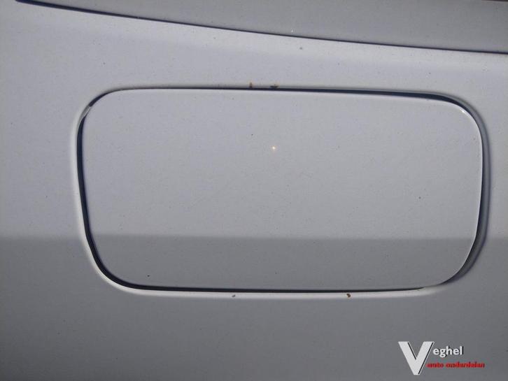 tankklep Mercedes W124 147 is kleur code, Auto-onderdelen, Carrosserie en Plaatwerk, Deur, Gebruikt, Ophalen