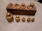Koperen gewichtenblok. En 5 losse gewichten., Antiek en Kunst, Antiek | Koper en Brons, Ophalen