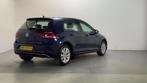 Volkswagen Golf 1.0 TSI 110pk DSG Comfortline Navigatie Park, Stof, Gebruikt, Met garantie (alle), Blauw