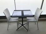 4 design stoelen + bistro tafel - voor binnen & buiten!, Tuinset, Eettafel, Kunststof, 4 zitplaatsen