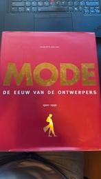 Mode de eeuw van de ontwerpers, Ophalen of Verzenden, Gelezen, Mode algemeen