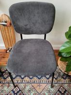 Grijze Eetkamerstoel met Corduroy Bekleding, Huis en Inrichting, Stoelen, Ophalen