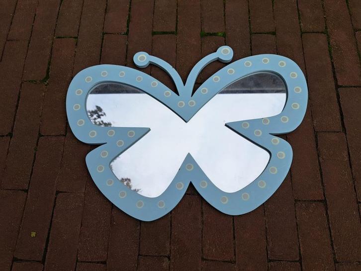 Hobby spullen, vlinder met spiegel., Hobby en Vrije tijd, Knutselen, Nieuw, Materiaal, Ophalen of Verzenden
