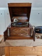 Goed werkende oude grammofoon met platen, Antiek en Kunst, Antiek | Tv's en Audio, Ophalen