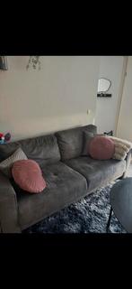 Mooie grijze 2-zit bank, Ophalen, Zo goed als nieuw