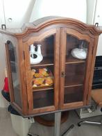 Vintage vitrinekast met dubbele deurtjes., Huis en Inrichting, Kasten | Vitrinekasten, Ophalen, 50 tot 100 cm, Zo goed als nieuw