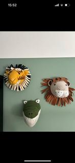 Vilten dierenkoppen (Loods 5), Ophalen, Zo goed als nieuw, Wanddecoratie