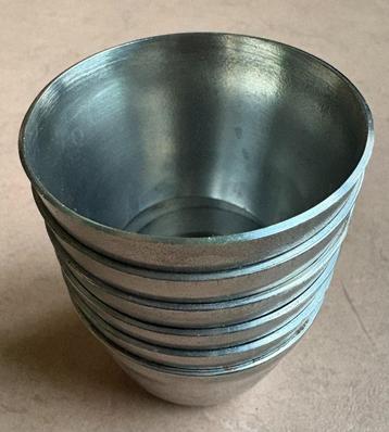 6 vintage eierdopjes, metaal beschikbaar voor biedingen