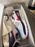 Nieuwe Nike Air Max 90 Eggplant Maat 43, Kleding | Heren, Schoenen, Ophalen of Verzenden, Nieuw, Overige kleuren, Sneakers of Gympen
