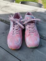 Skechers Uno Like water maat 40, Verzenden, Zo goed als nieuw, Sneakers of Gympen