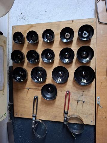 Oliefilter gereedschap beschikbaar voor biedingen