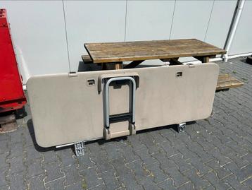 Bovenbed Scania Topline r2 met matras  beschikbaar voor biedingen