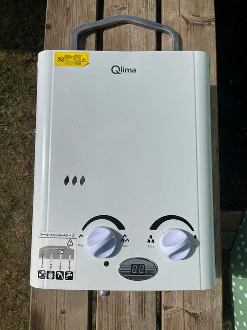 Qlima Draagbare Gasboiler - butaan of propaangas, Caravans en Kamperen, Kampeeraccessoires, Gebruikt, Ophalen of Verzenden