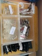 145 stuks oorbellen zie op foto’s, Ophalen of Verzenden, Zo goed als nieuw, Overige kleuren, Overige materialen