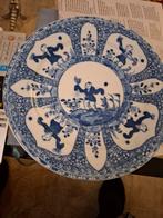 Antiek chinees porselein blauw op witte ondergrond diameter., Ophalen