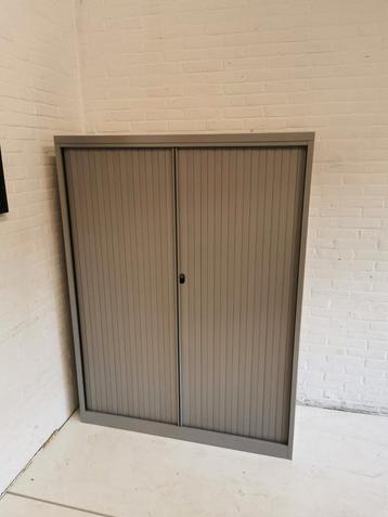 Eurolocks dossier/opberg/garagekast  beschikbaar voor biedingen
